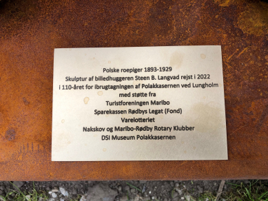 Roepige-skulptur nyt vartegn for Museum Polakkasernen